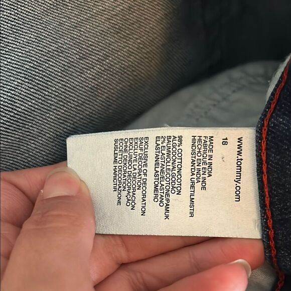 Tommy Hilfiger Blue Distressed straight leg Jeans 18 - Picture 6 of 6